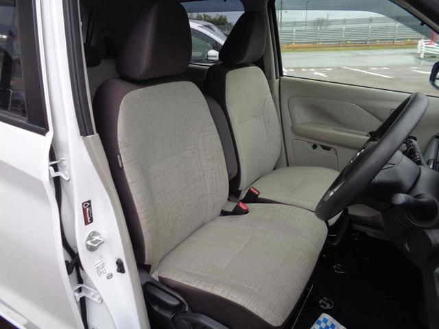 デイズ X 4WD バックカメラ クリアランスソナー オートライト スマートキー アイドリングストップ 電動格納ミラー シートヒーター ベンチシート CVT CD ミュージックプレイヤー接続可 アルミホイール(8枚目)