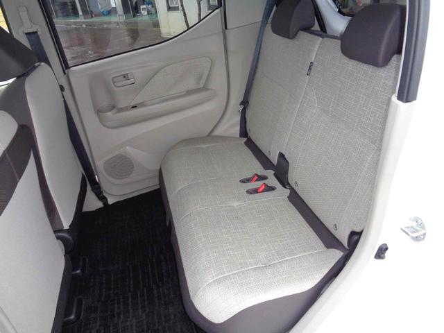 デイズ X 4WD バックカメラ クリアランスソナー オートライト スマートキー アイドリングストップ 電動格納ミラー シートヒーター ベンチシート CVT CD ミュージックプレイヤー接続可 アルミホイール(11枚目)