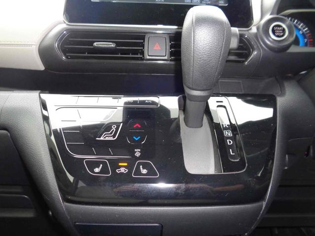 デイズ X 4WD バックカメラ クリアランスソナー オートライト スマートキー アイドリングストップ 電動格納ミラー シートヒーター ベンチシート CVT CD ミュージックプレイヤー接続可 アルミホイール(17枚目)