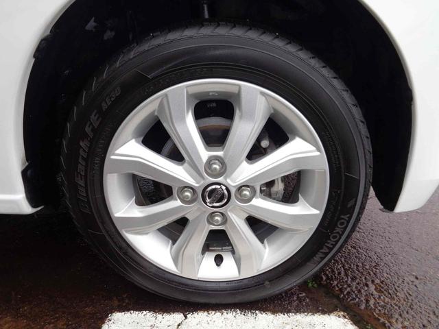 デイズ X 4WD バックカメラ クリアランスソナー オートライト スマートキー アイドリングストップ 電動格納ミラー シートヒーター ベンチシート CVT CD ミュージックプレイヤー接続可 アルミホイール(27枚目)