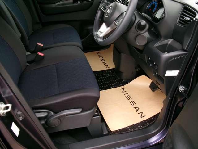 ルークス ６６０　ハイウェイスターＸ　純正カーナビ・９インチＢｌｕｅｔｏｏｔｈ対応（12枚目）