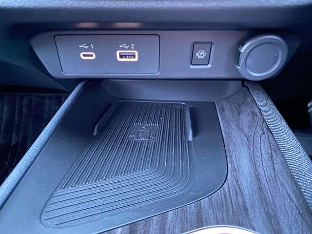 オーラ １．２　Ｇ　レザーエディション　試乗車　純正大画面ナビＥＴＣ　全周囲カメラ（10枚目）
