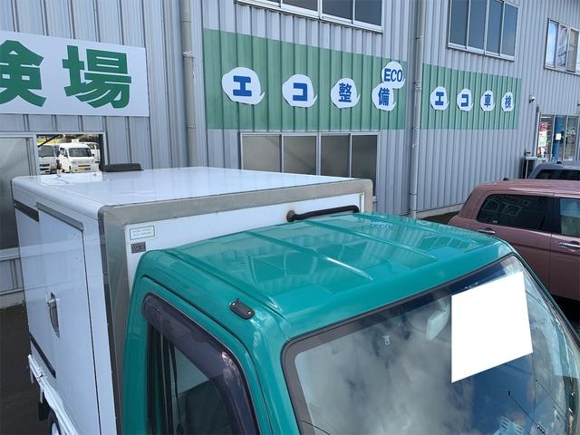 キャリイトラック 　移動販売冷凍車　ＭＡＸ－５℃　４ＷＤ　ＡＴ　パワーステアリング（23枚目）