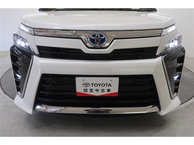 ヴォクシー ハイブリッドＺＳ　煌ＩＩＩ　衝突被害軽減システム　ナビ＆ＴＶ　フルエアロ　後席モニター　バックカメラ　ＥＴＣ　アルミホイール　両側電動スライド　乗車定員７人　ハイブリッド　オートクルーズコントロール　ＬＥＤヘッドランプ（33枚目）