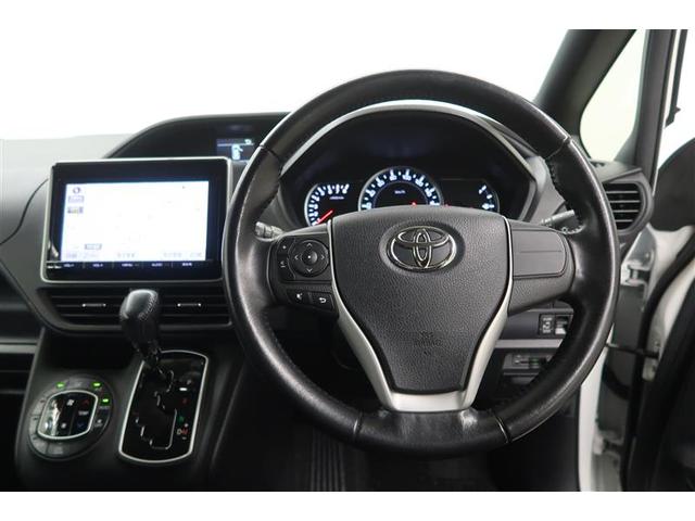 ヴォクシー ＺＳ　４ＷＤ　ナビ＆ＴＶ　フルエアロ　バックカメラ　ＥＴＣ　アルミホイール　両側電動スライド　乗車定員７人　ＬＥＤヘッドランプ　ワンオーナー（21枚目）
