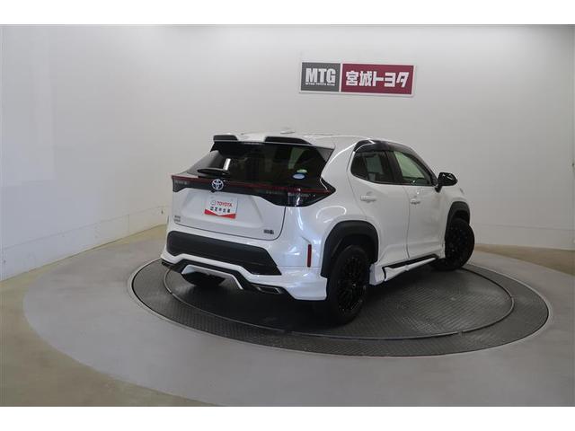 ヤリスクロス ハイブリッドZ 衝突被害軽減システム フルエアロ ナビ バックカメラ ETC アルミホイール ハイブリッド オートクルーズコントロール LEDヘッドランプ ワンオーナー(10枚目)