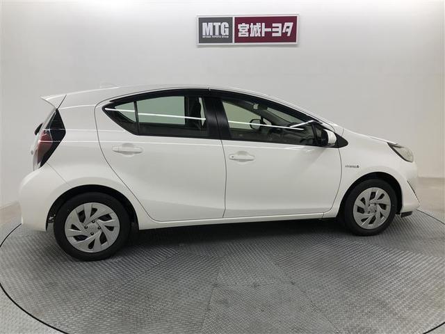 アクア L 衝突被害軽減システム ハイブリッド ワンオーナー 寒冷地(6枚目)