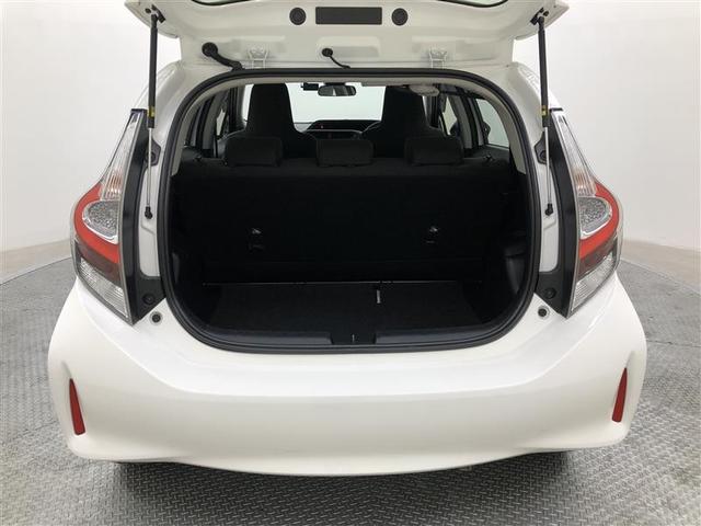 アクア L 衝突被害軽減システム ハイブリッド ワンオーナー 寒冷地(11枚目)