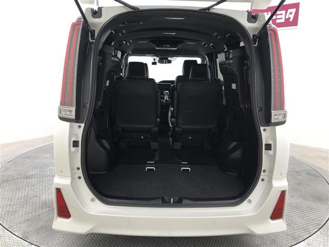 ノア Si ダブルバイビーII 衝突被害軽減システム ナビ&TV フルエアロ 後席モニター バックカメラ ETC アルミホイール 両側電動スライド 乗車定員7人 オートクルーズコントロール LEDヘッドランプ ワンオーナー(13枚目)