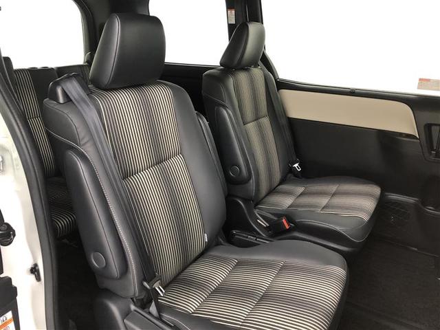 ノア Si ダブルバイビーII 衝突被害軽減システム ナビ&TV フルエアロ 後席モニター バックカメラ ETC アルミホイール 両側電動スライド 乗車定員7人 オートクルーズコントロール LEDヘッドランプ ワンオーナー(19枚目)