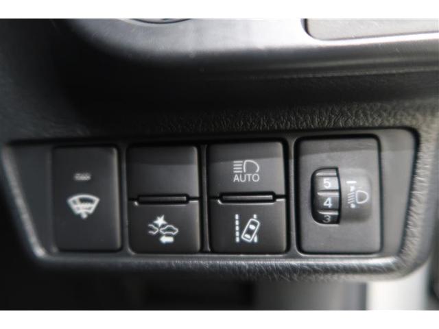 カローラアクシオ ハイブリッド　ＥＸ　衝突被害軽減システム　ナビ＆ＴＶ　バックカメラ　ハイブリッド　寒冷地（4枚目）