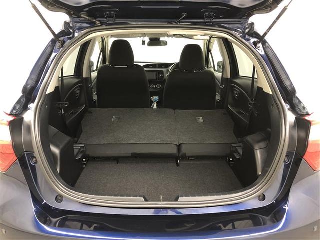 ヴィッツ Ｆ　セーフティーエディションＩＩＩ　衝突被害軽減システム　ナビ＆ＴＶ　バックカメラ　ＥＴＣ　ＬＥＤヘッドランプ（12枚目）