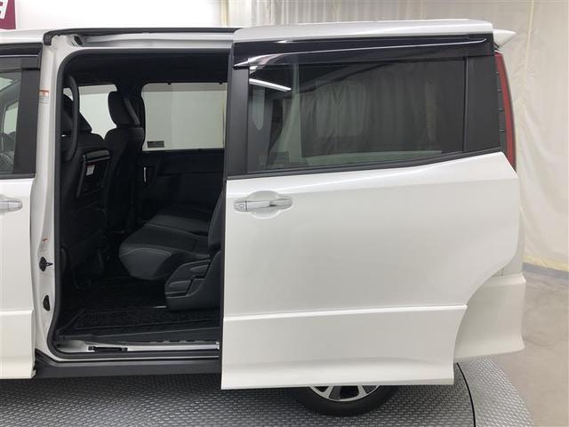 ノア Ｓｉ　ダブルバイビーＩＩ　衝突被害軽減システム　４ＷＤ　ナビ＆ＴＶ　フルエアロ　バックカメラ　ＥＴＣ　アルミホイール　両側電動スライド　乗車定員８人　オートクルーズコントロール　ＬＥＤヘッドランプ　ワンオーナー　寒冷地（6枚目）