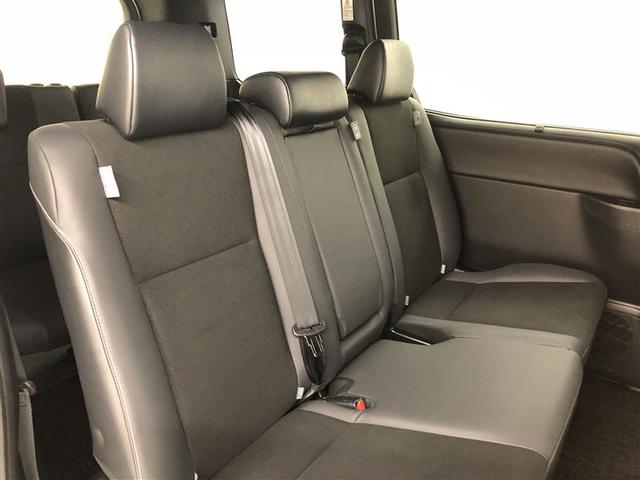 ノア Ｓｉ　ダブルバイビーＩＩ　衝突被害軽減システム　４ＷＤ　ナビ＆ＴＶ　フルエアロ　バックカメラ　ＥＴＣ　アルミホイール　両側電動スライド　乗車定員８人　オートクルーズコントロール　ＬＥＤヘッドランプ　ワンオーナー　寒冷地（20枚目）