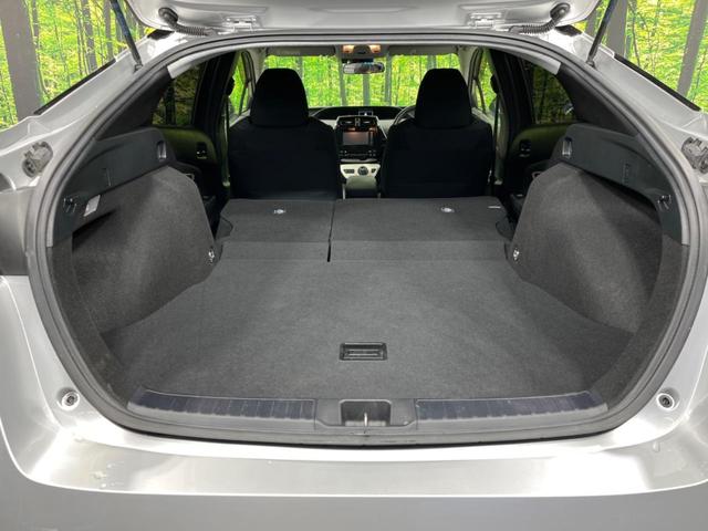 S 純正SDナビ トヨタセーフティーセンス レーダークルーズコントロール オートエアコン コーナーセンサー 禁煙車 LEDヘッドライト 4WD スマートキー バックカメラ(11枚目)