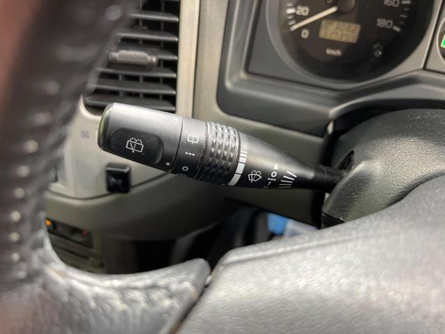 アクティブフィールドエディション 4WD 純正HDDナビ 後席フリップダウンモニター バックカメラ ハーフレザーシート パワーシート 前席シートヒーター HIDヘッド オートライト 寒冷地仕様(42枚目)