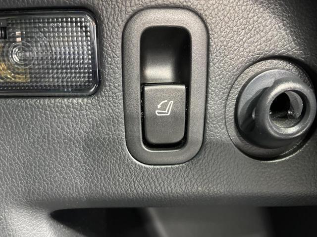 2.0XT アイサイト 4WD 禁煙車 アイサイトver3 レーダークルーズコントロール アクティブレーンキープアシスト ブラインドスポットモニター 純正7型ナビ Bluetooth再生 フルセグTV シートヒーター(35枚目)