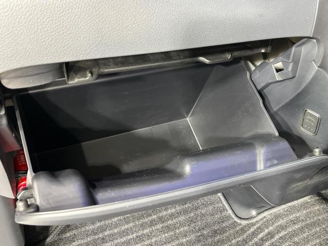 スペーシアカスタム ＸＳ　４ＷＤ　ＳＤナビ　バックカメラ　パワースライドドア　禁煙車　ドライブレコーダー　シートヒーター　ＨＩＤヘッド＆フォグ　オートライト　スマートキー＆プッシュスタート　アイドリングストップ　オートエアコン（54枚目）