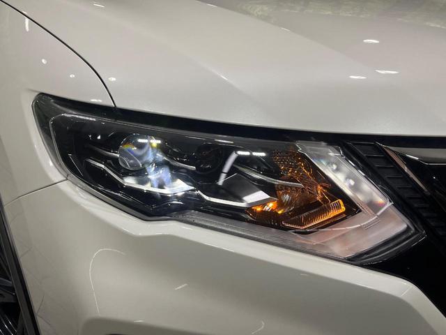 エクストレイル ２０Ｘｉ　Ｖセレクション　４ＷＤ　純正９型ナビ　全周囲カメラ　エマージェンシーブレーキ　電動リアゲート　全席シートヒーター　前席パワーシート　ドラレコ　コーナーセンサー　レーンキープ　スマートキー　ＬＥＤヘッド　ＥＴＣ（13枚目）