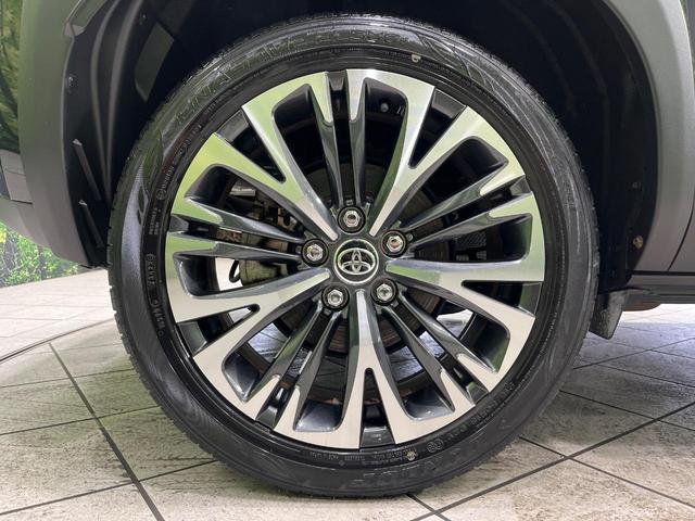 ヤリスクロス ハイブリッドＺ　４ＷＤ　純正８型ディスプレイオーディオ　バックカメラ　セーフティセンス　レーダークルーズ　禁煙車　ハーフレザーシート　ステアリングヒーター　シートヒーター　パワーシート　　スマートキー　ＬＥＤヘッド（34枚目）