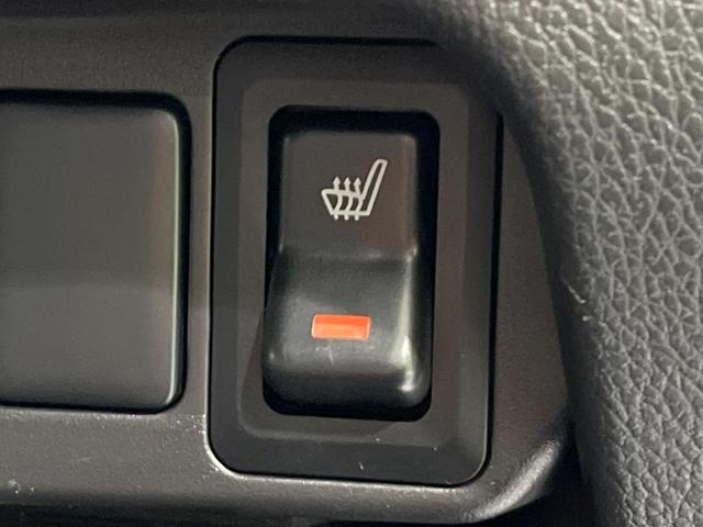 ｅＫカスタム Ｔ　４ＷＤ　ターボ　ＳＤナビ　バックカメラ　禁煙車　ドラレコ　ＥＴＣ　シートヒーター　スマートキー＆プッシュスタート　ＨＩＤヘッド　オートライト　オートエアコン　純正１５インチアルミホイール（7枚目）