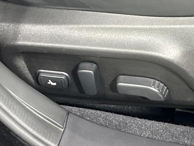 レガシィアウトバック リミテッド　４ＷＤ　サンルーフ　ハーマンカードンサウンド　純正ナビ　アイサイトｖｅｒ３　レーダークルーズ　禁煙車　パワーバックドア　全席シートヒーター　前席パワーシート　ドラレコ　レザーシート　ＬＥＤヘッド（53枚目）