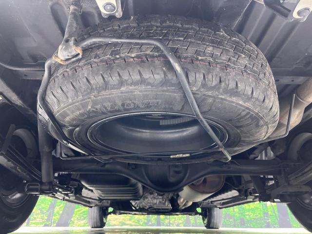 ハイエースバン スーパーＧＬ　ダークプライムＩＩ　４ＷＤ　ベッドキット　純正ナビ　フリップダウンモニター　両側電動スライドドア　デジタルインナーミラー　セーフティセンス　純正オプション１５インチアルミ　バックカメラ　ドラレコ　ＥＴＣ　禁煙車（21枚目）