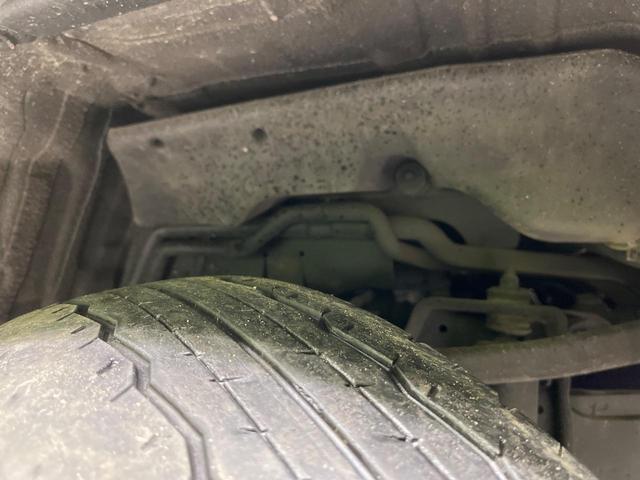 ハイエースバン スーパーＧＬ　ダークプライムＩＩ　４ＷＤ　ベッドキット　純正ナビ　フリップダウンモニター　両側電動スライドドア　デジタルインナーミラー　セーフティセンス　純正オプション１５インチアルミ　バックカメラ　ドラレコ　ＥＴＣ　禁煙車（22枚目）