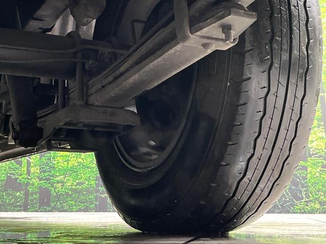 ハイエースバン スーパーＧＬ　ダークプライムＩＩ　４ＷＤ　ベッドキット　純正ナビ　フリップダウンモニター　両側電動スライドドア　デジタルインナーミラー　セーフティセンス　純正オプション１５インチアルミ　バックカメラ　ドラレコ　ＥＴＣ　禁煙車（25枚目）