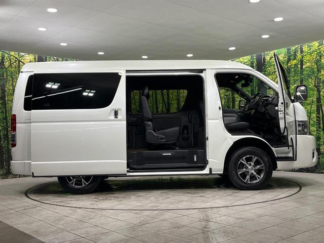 ハイエースバン スーパーＧＬ　ダークプライムＩＩ　４ＷＤ　ベッドキット　純正ナビ　フリップダウンモニター　両側電動スライドドア　デジタルインナーミラー　セーフティセンス　純正オプション１５インチアルミ　バックカメラ　ドラレコ　ＥＴＣ　禁煙車（63枚目）