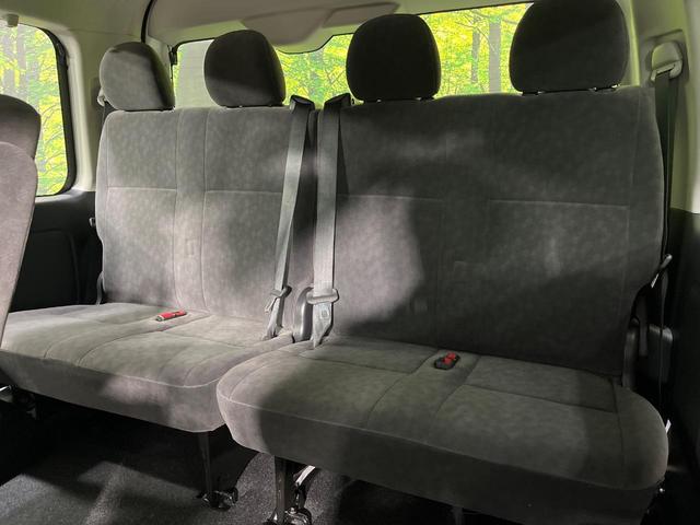 ハイエースワゴン ＧＬ　４ＷＤ　登録済未使用車　モデリスタエアロ　電動スライドドア　セーフティセンス　禁煙車　パーキングセンサー　スマートキー　ＬＥＤヘッド　デジタルインナーミラー　純正１５インチアルミホイール（46枚目）