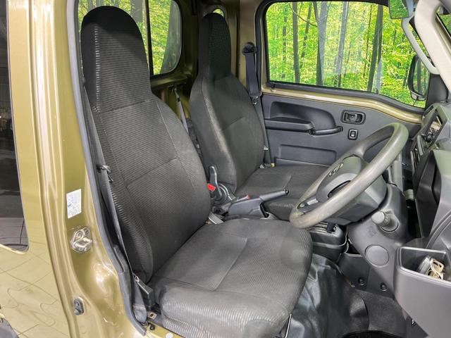 ハイゼットトラック ジャンボエクストラ　４ＷＤ　スマートアシスト　禁煙車　ドラレコ　コーナーセンサー　スマートキー　ＬＥＤヘッド　オートハイビーム　車線逸脱警報　誤発進抑制機能　先行車発進お知らせ機能　オートライト　ＣＤ　ＬＥＤフォグ（9枚目）