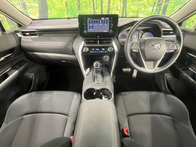ハリアー Ｓ　４ＷＤ　純正８型ディスプレイオーディオ　バックカメラ　セーフティセンス　レーダークルーズ　禁煙車　スマートキー＆プッシュスタート　ＥＴＣ　コーナーセンサー　オートマチックハイビーム（2枚目）