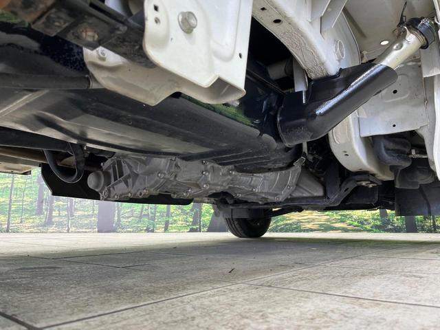 キャリイトラック ＫＣ　４ＷＤ　禁煙車　ＣＤ・ＤＶＤ再生　高低速２段階式５ＭＴ　サンバイザー（運転席／助手席）　エアバックセット（33枚目）