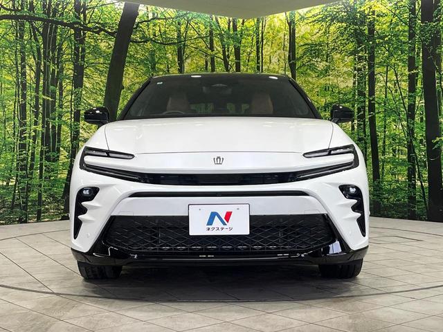 クラウンスポーツ Ｚ　４ＷＤ　パノラマルーフ　１２．３インチ純正ナビ　全周囲カメラ　禁煙車　プリクラッシュセーフティ　レーダークルーズコントロール　シートベンチレーション　寒冷地仕様　ＥＴＣ　パワーシート　パワーバックドア（15枚目）