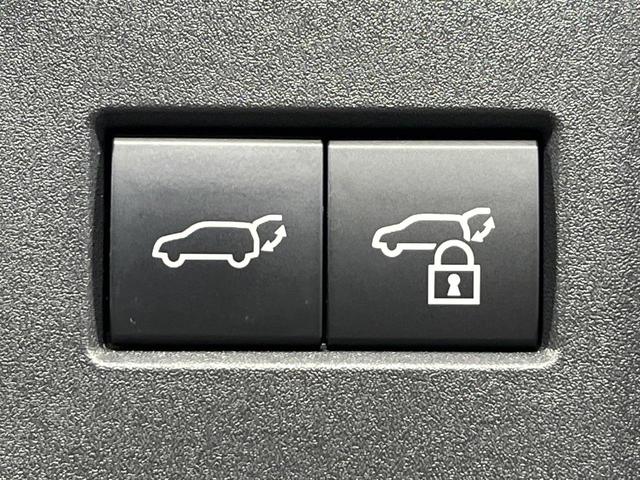 クラウンスポーツ Ｚ　４ＷＤ　パノラマルーフ　１２．３インチ純正ナビ　全周囲カメラ　禁煙車　プリクラッシュセーフティ　レーダークルーズコントロール　シートベンチレーション　寒冷地仕様　ＥＴＣ　パワーシート　パワーバックドア（25枚目）