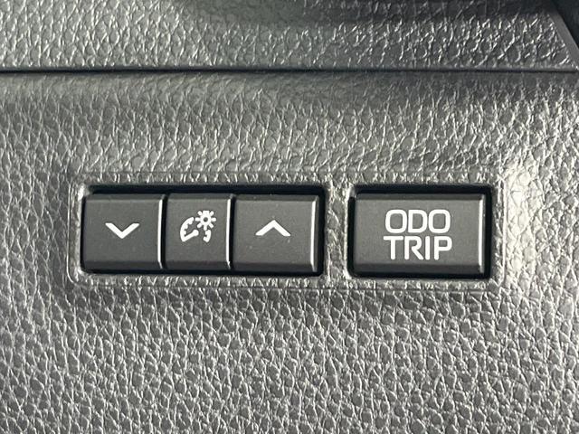 クラウンスポーツ Ｚ　４ＷＤ　パノラマルーフ　１２．３インチ純正ナビ　全周囲カメラ　禁煙車　プリクラッシュセーフティ　レーダークルーズコントロール　シートベンチレーション　寒冷地仕様　ＥＴＣ　パワーシート　パワーバックドア（34枚目）