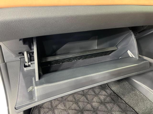 クラウンスポーツ Ｚ　４ＷＤ　パノラマルーフ　１２．３インチ純正ナビ　全周囲カメラ　禁煙車　プリクラッシュセーフティ　レーダークルーズコントロール　シートベンチレーション　寒冷地仕様　ＥＴＣ　パワーシート　パワーバックドア（47枚目）