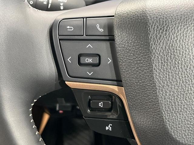 クラウンスポーツ Ｚ　４ＷＤ　パノラマルーフ　１２．３インチ純正ナビ　全周囲カメラ　禁煙車　プリクラッシュセーフティ　レーダークルーズコントロール　シートベンチレーション　寒冷地仕様　ＥＴＣ　パワーシート　パワーバックドア（51枚目）