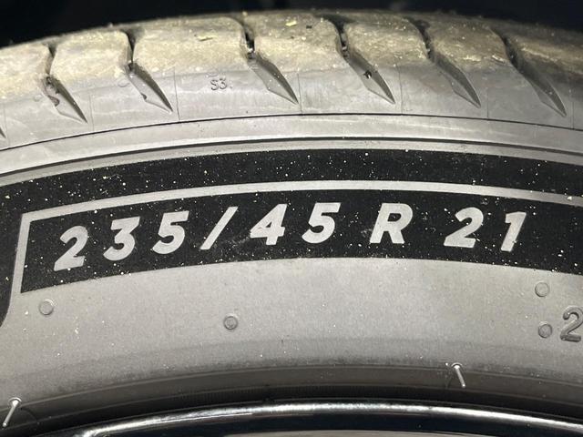 クラウンスポーツ Ｚ　４ＷＤ　パノラマルーフ　１２．３インチ純正ナビ　全周囲カメラ　禁煙車　プリクラッシュセーフティ　レーダークルーズコントロール　シートベンチレーション　寒冷地仕様　ＥＴＣ　パワーシート　パワーバックドア（68枚目）