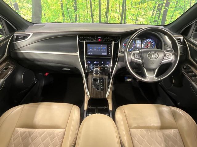 ハリアー エレガンス　４ＷＤ　純正ＳＤナビ　バックカメラ　寒冷地仕様　禁煙車　レザーシート　パワーシート　スマートキー　ＬＥＤヘッド　オートライト　デュアルエアコン　純正１７インチアルミ　Ｂｌｕｅｔｏｏｔｈ　ＣＤ（2枚目）