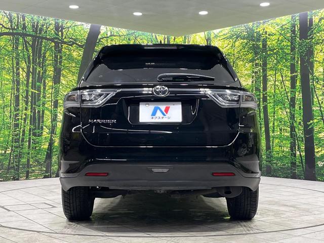 ハリアー エレガンス　４ＷＤ　純正ＳＤナビ　バックカメラ　寒冷地仕様　禁煙車　レザーシート　パワーシート　スマートキー　ＬＥＤヘッド　オートライト　デュアルエアコン　純正１７インチアルミ　Ｂｌｕｅｔｏｏｔｈ　ＣＤ（16枚目）