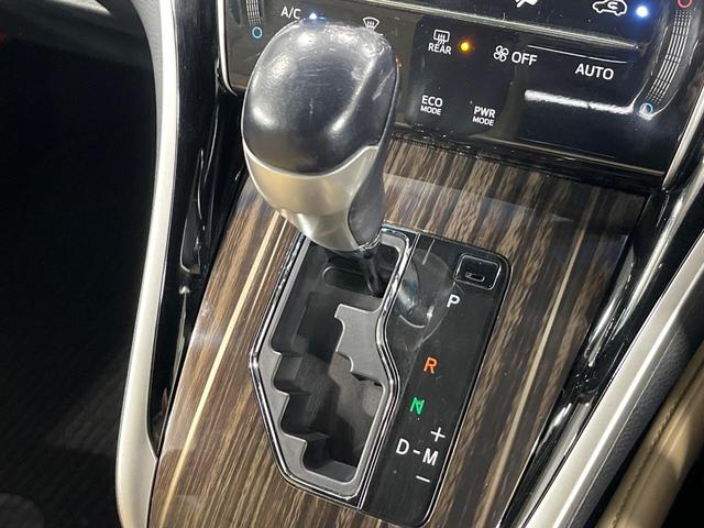 ハリアー エレガンス　４ＷＤ　純正ＳＤナビ　バックカメラ　寒冷地仕様　禁煙車　レザーシート　パワーシート　スマートキー　ＬＥＤヘッド　オートライト　デュアルエアコン　純正１７インチアルミ　Ｂｌｕｅｔｏｏｔｈ　ＣＤ（38枚目）