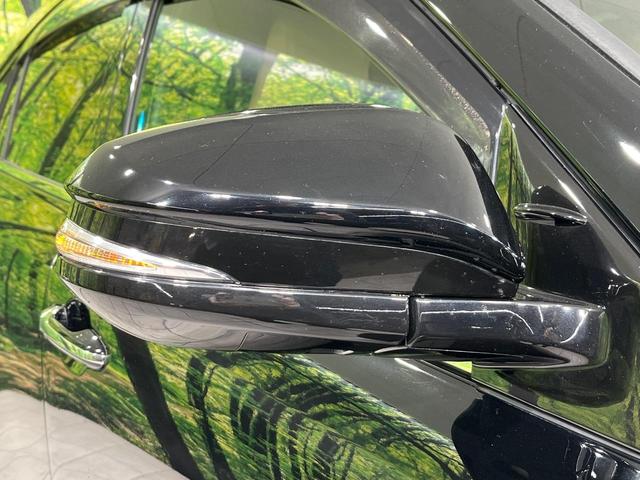 ハリアー エレガンス　４ＷＤ　純正ＳＤナビ　バックカメラ　寒冷地仕様　禁煙車　レザーシート　パワーシート　スマートキー　ＬＥＤヘッド　オートライト　デュアルエアコン　純正１７インチアルミ　Ｂｌｕｅｔｏｏｔｈ　ＣＤ（53枚目）