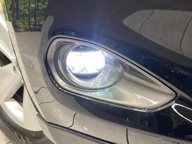 ハリアー エレガンス　４ＷＤ　純正ＳＤナビ　バックカメラ　寒冷地仕様　禁煙車　レザーシート　パワーシート　スマートキー　ＬＥＤヘッド　オートライト　デュアルエアコン　純正１７インチアルミ　Ｂｌｕｅｔｏｏｔｈ　ＣＤ（54枚目）