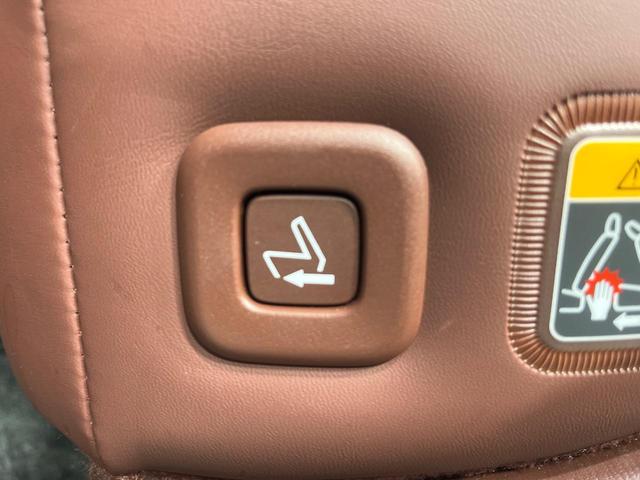 CX-8 XD エクスクルーシブモード 4WD サンルーフ マツダコネクトナビ 全周囲カメラ BOSEサウンド ディーゼルターボ 禁煙車 パワーバックドア 本革シート シートヒーター パワーシート スマートキー LEDヘッド ETC(52枚目)