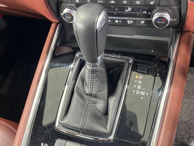 CX-8 XD エクスクルーシブモード 4WD サンルーフ マツダコネクトナビ 全周囲カメラ BOSEサウンド ディーゼルターボ 禁煙車 パワーバックドア 本革シート シートヒーター パワーシート スマートキー LEDヘッド ETC(70枚目)