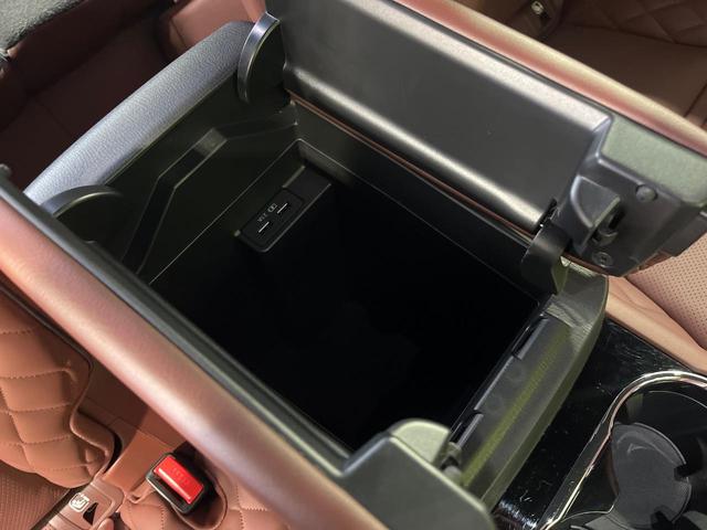 CX-8 XD エクスクルーシブモード 4WD サンルーフ マツダコネクトナビ 全周囲カメラ BOSEサウンド ディーゼルターボ 禁煙車 パワーバックドア 本革シート シートヒーター パワーシート スマートキー LEDヘッド ETC(76枚目)