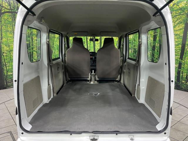 エブリイ PA 4WD ハイルーフ 禁煙車 2nd発進 両側スライドドア エアコン ヘッドライトレベライザー 純正ラジオ ABS パワーステアリング エアバック(運転席/助手席)(11枚目)
