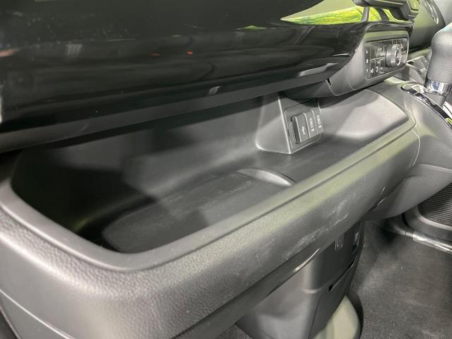 N-BOXカスタム L 4WD 純正ナビ バックカメラ ホンダセンシング 電動スライドドア シートヒーター LEDヘッド アダプティブクルーズ レーンアシスト ETC リアパーキングセンサー 電子パーキングブレーキ 禁煙車(30枚目)